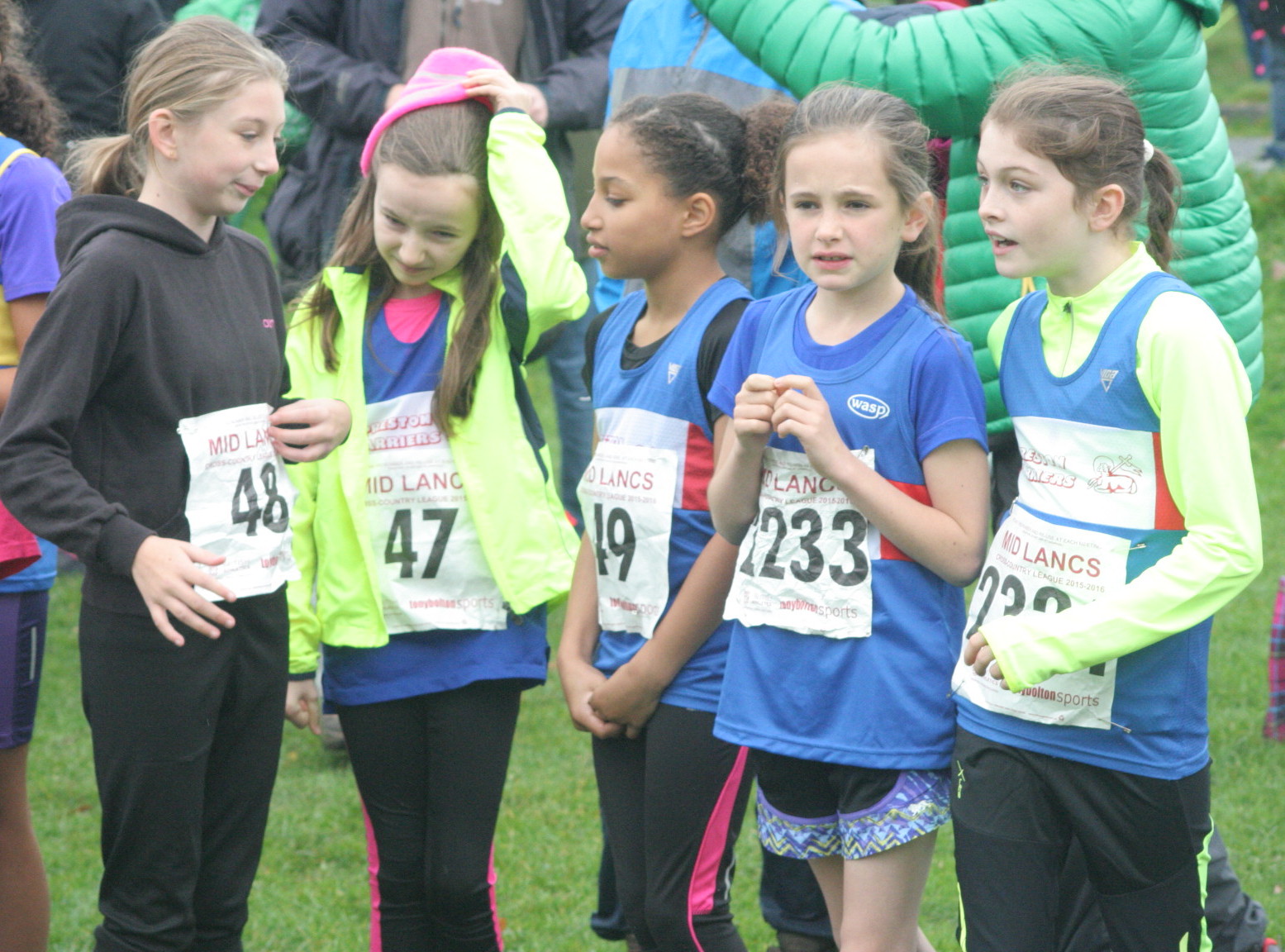 2015 Under 11 Girls prepare for the start of their race -  Burnley xc 24.10.15